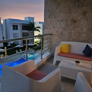 https://vista-golf-playa-nueva-romana.comcaribbean.com