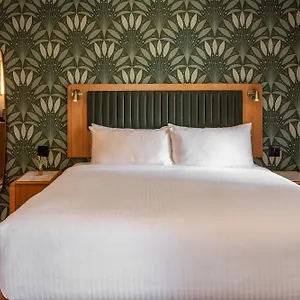 Edison Times Square Hotel